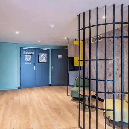 B&B HOTEL Bordeaux Mérignac Aéroport-2