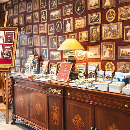 Cella Central Historic Boutique Hotel-2