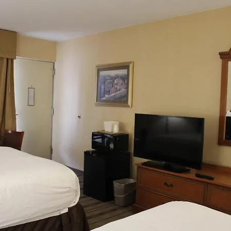 Rodeway Inn Lynchburg Near University-3