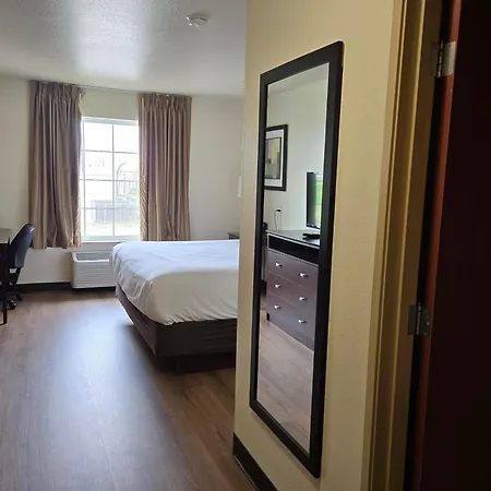 Cobblestone Inn & Suites - Schuyler-3