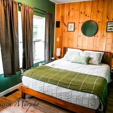 The Springs Motel-2