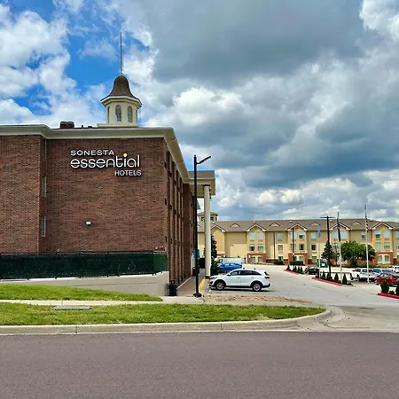 Sonesta Essential Hotels Overland Park-3