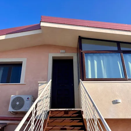 The Blue Window - Rooms - 300M From Sea-3