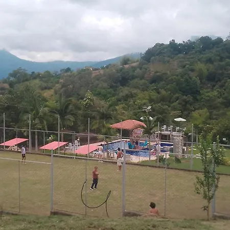 Natural Glamping Fusagasuga-2