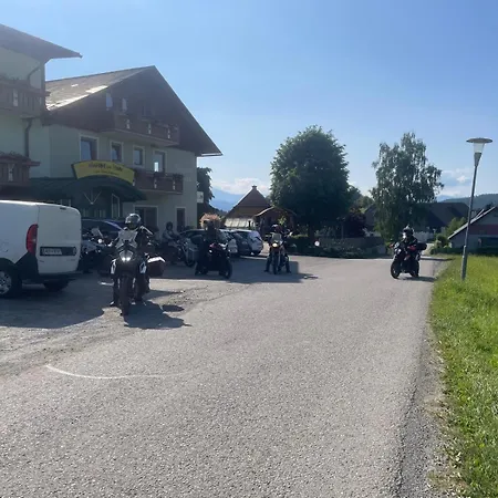 Hotel Gasthof zur Linde-3