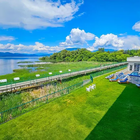 Prestige Harbourfront Resort, Worldhotels Luxury-2