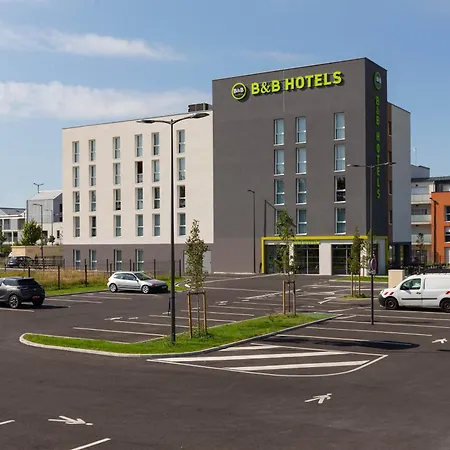 B&B HOTEL Orléans Saran-2
