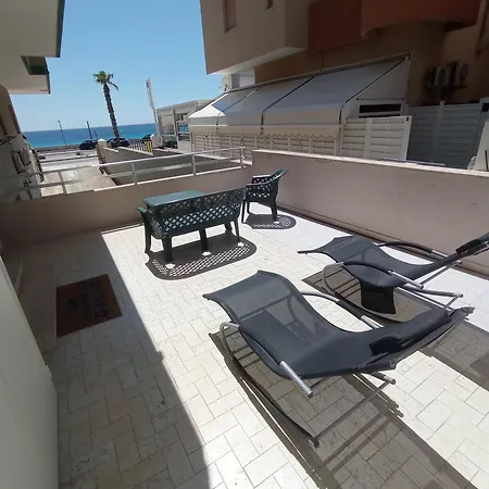 B&B Lungomare Galilei-3