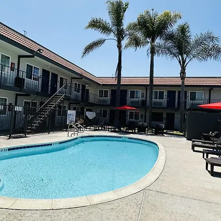 Studio 6 Suites San Ysidro Ca San Diego South Bay-2