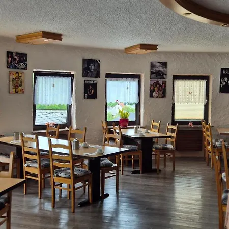 Landhotel Eifelblick-3