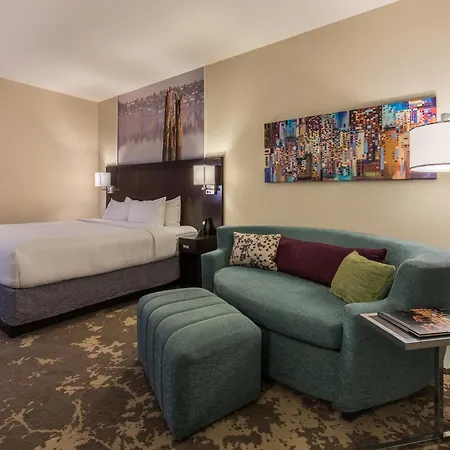 Courtyard By Marriott Portland City Center-3