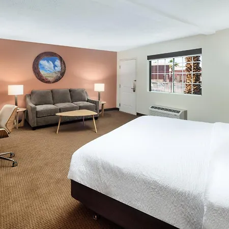 Holiday Inn Resort Mesquite By Ihg-2