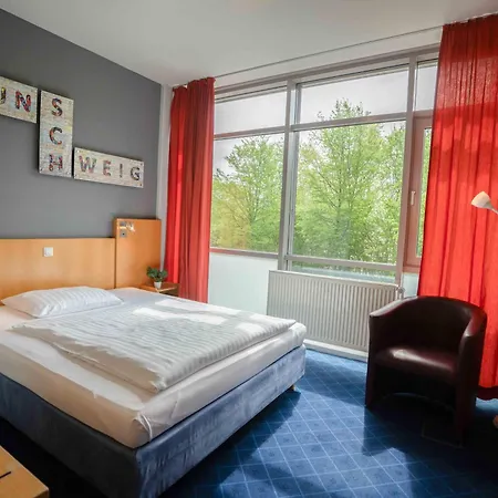 Plaza Inn Braunschweig City Nord-2