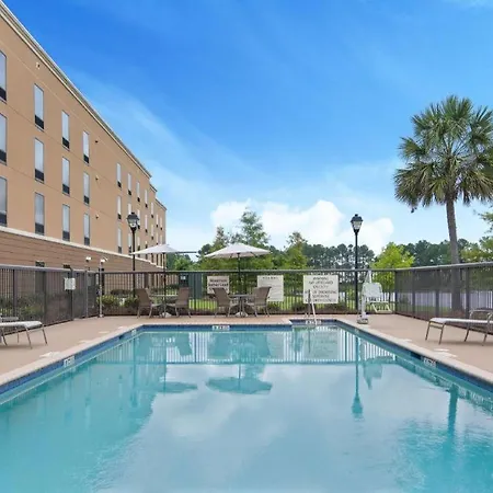 Hampton Inn & Suites Savannah-Airport-3