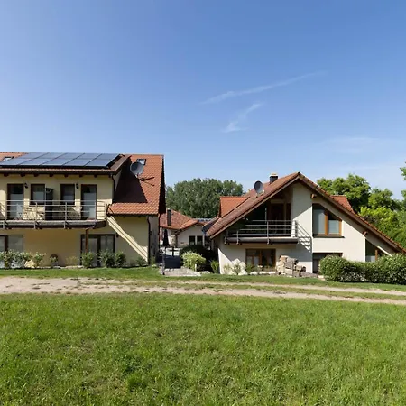Landgut Seebühne Steigerwald - Guesthouse-2