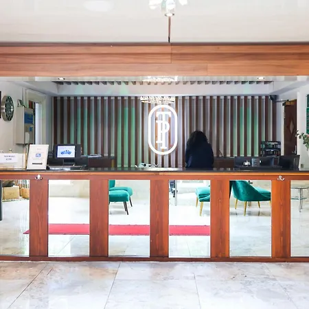 Tong Park Hotel-2