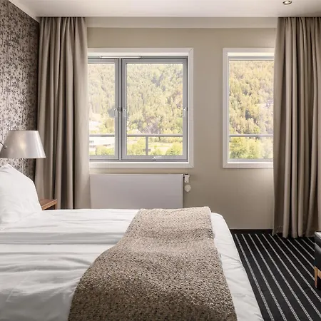Scandic Sunnfjord Hotel & Spa-3