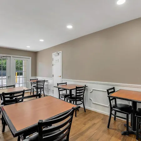 Quality Inn Laurinburg-2