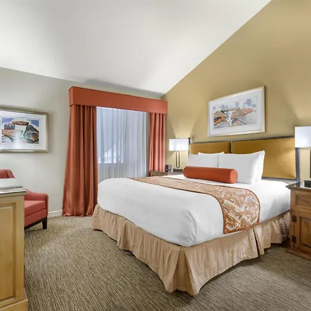 Best Western Plus Arroyo Roble Hotel & Creekside Villas-2