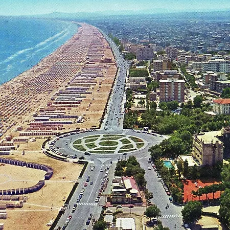 Hotel Nives Rimini-2