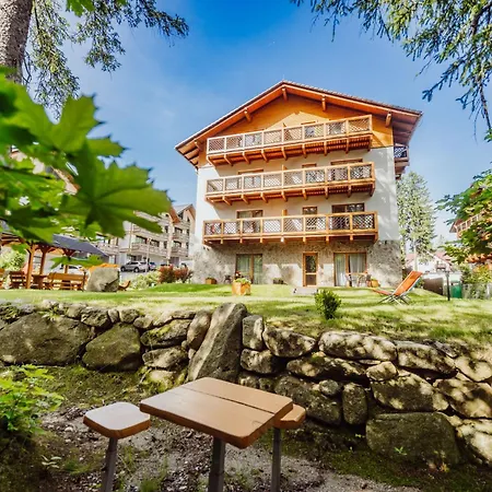 Hotel Na Skarpie-2
