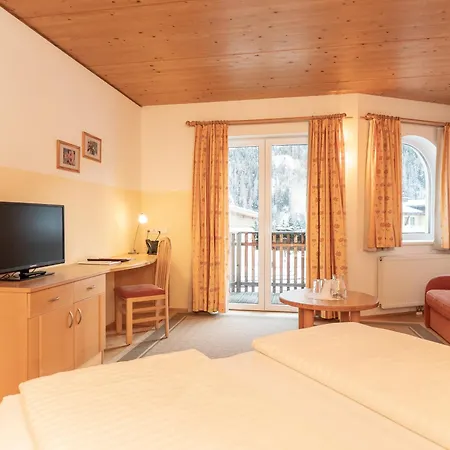 Macher's Landhotel-3