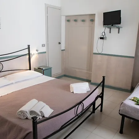 Hotel Il Vicoletto-2