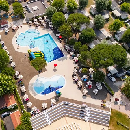 Club Del Sole Marina Family Resort-3