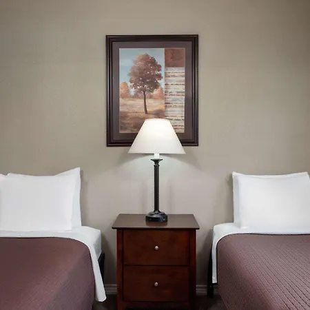 Eagle'S Den Three Rivers Texas A Travelodge By Wyndham-3