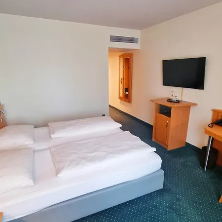 Hotel Panorama Hamburg-Harburg-3