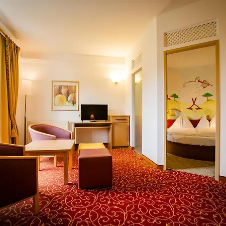 Thermenhotel Vier Jahreszeiten-3