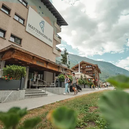 Matterhorn Inn - Wellness & Dining - At Zermatt Shuttle Station-3