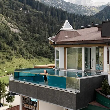 Hotel Neuhintertux 4 Sterne superior-2