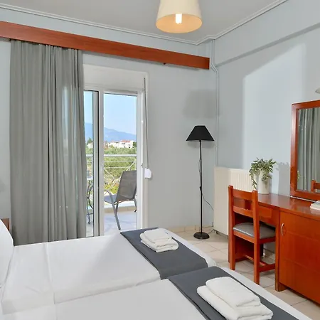 Hotel Kalloni-3