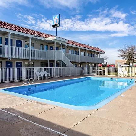 Motel 6 El Paso East-3