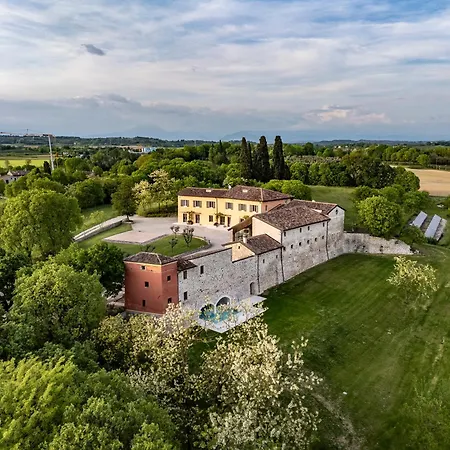 Relais Corte Baruzzo-2