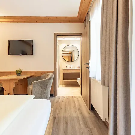 Aktiv & Vitalhotel Bergcristall-2