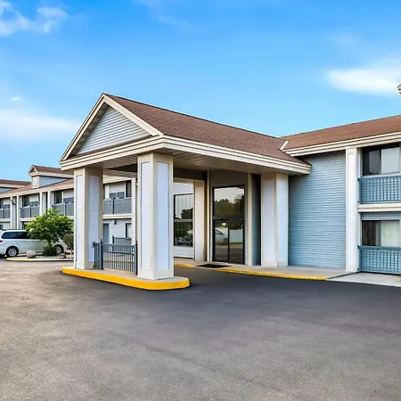 Super 8 By Wyndham La Crosse-2