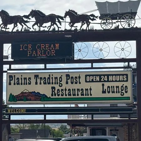 Plains Motel-2