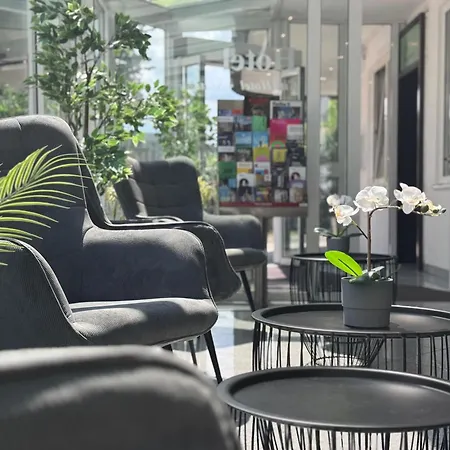 Mirage City Hotel Stuttgart Zentrum-2