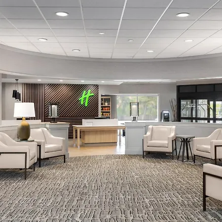 Holiday Inn Hotel & Suites Des Moines-Northwest By Ihg-3