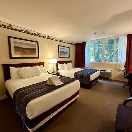 Harrison Hot Springs Resort & Spa-3