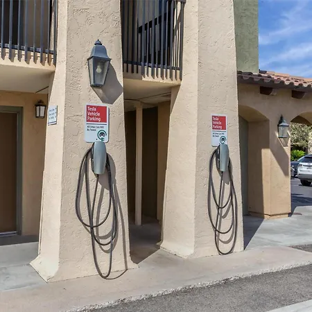 Best Western Plus A Wayfarer'S Inn & Suites-3