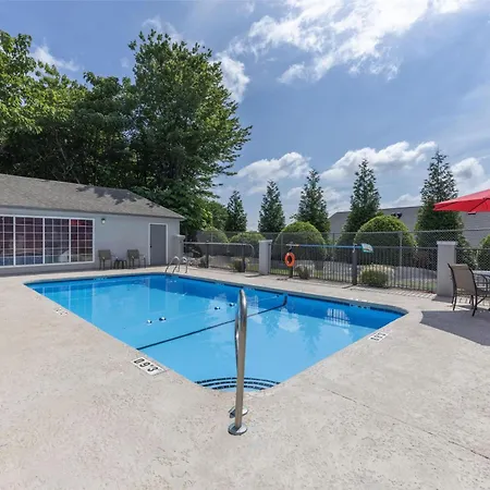 Surestay Plus Hotel By Best Western Asheboro-3