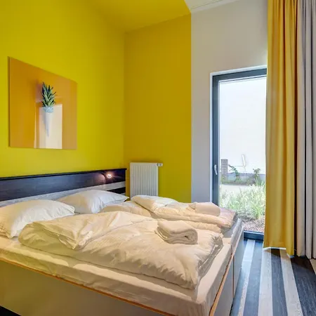 Meininger Hotel Bruxelles Gare Du Midi-3