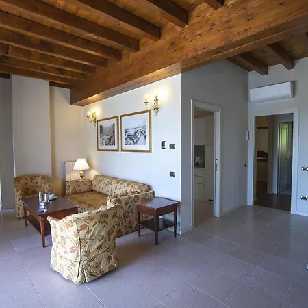 Apartments Golf Bogliaco-2