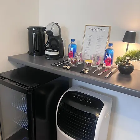 La Suite Hotel - Self Check-in-3