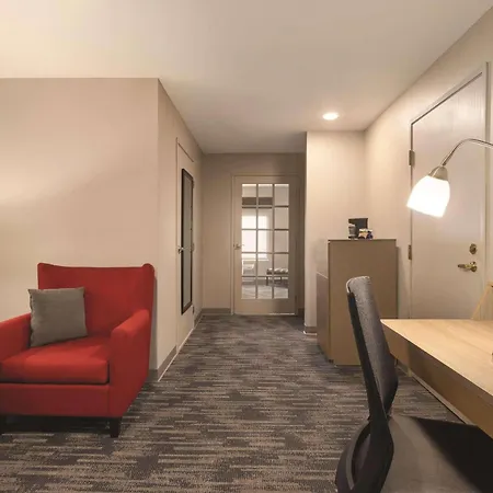 Country Inn & Suites By Radisson, Madison, Wi-2