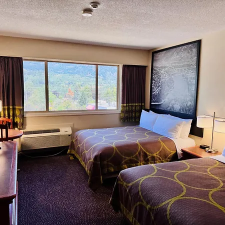 Super 8 By Wyndham Castlegar Bc-2