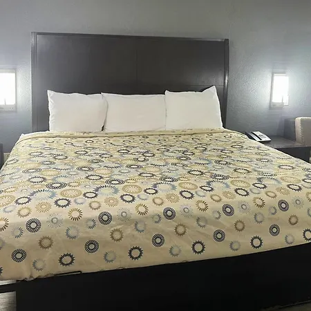Regal Inn Guntersville Hwy 431-2